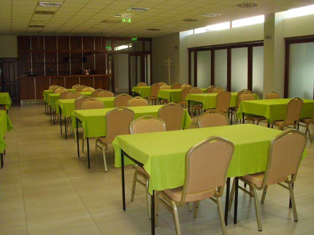 Guest House Mladost Prešov Esterno foto