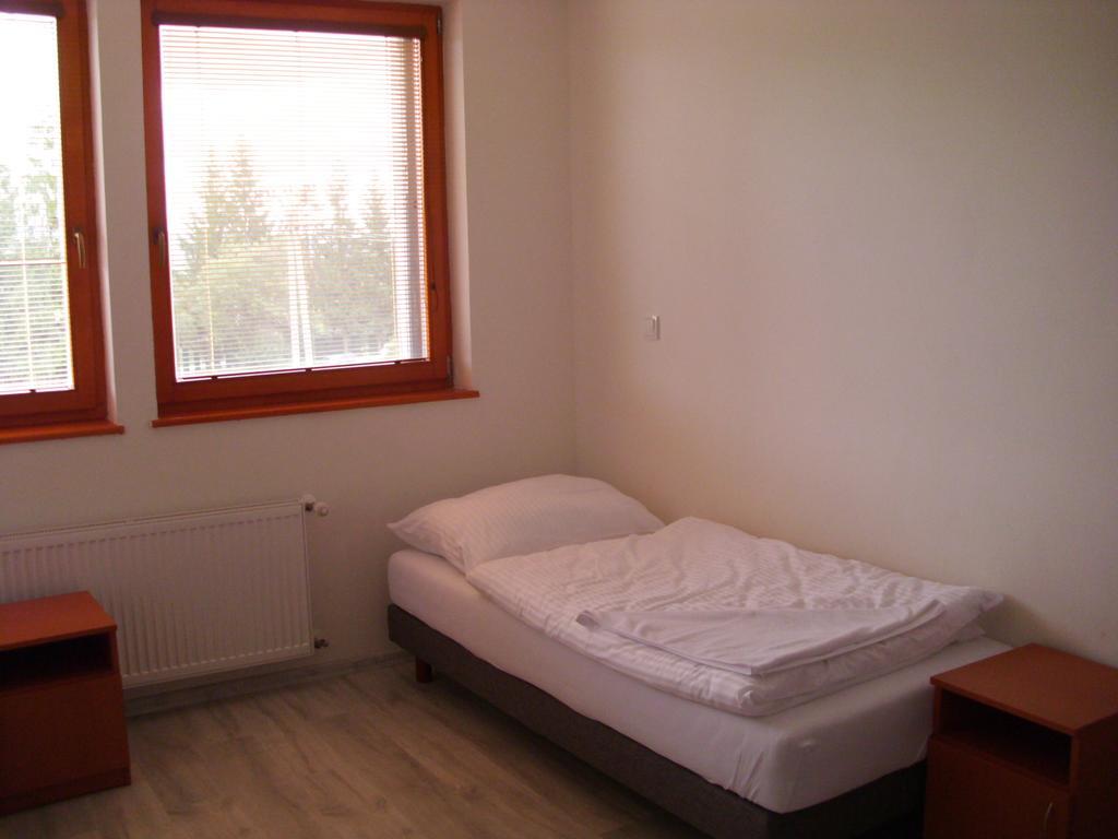 Guest House Mladost Prešov Esterno foto