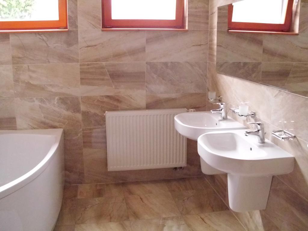 Guest House Mladost Prešov Esterno foto